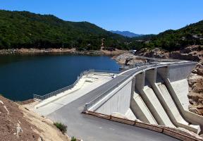 The leading renewable energy : hydropower