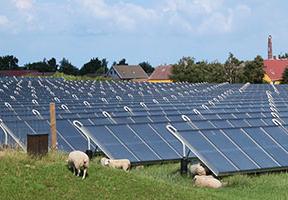 Image of hundreds of solar thermal panels installed in Marstal, Denmark