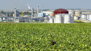 Réservoirs d'éthanol sur le site de la sucrerie-distillerie d'Arcis-sur-Aube en France