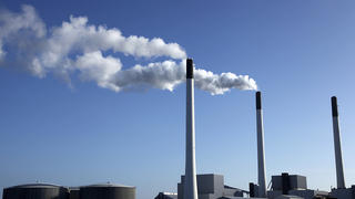 Une centrale  industrielle de génération électrique