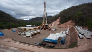 Exploitation de gaz à 6000 mètres sous les Andes à Incahuasi en Bolivie