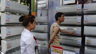 Image of a store selling air conditioners in Hanoi, Vietnam.