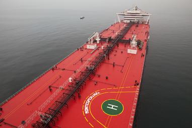 Tanker Montesperanza affrêté par Total au large du Havre en France